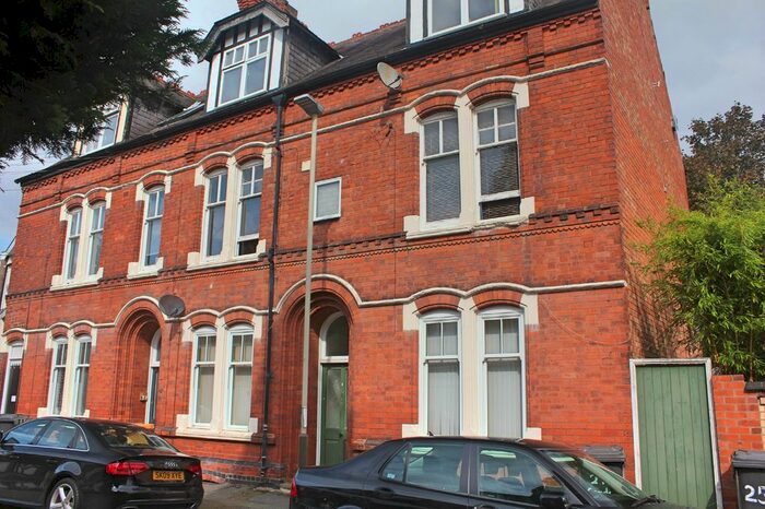 1 Bedroom Flat To Rent In Malvern Road, Stoneygate, Leicester, LE2