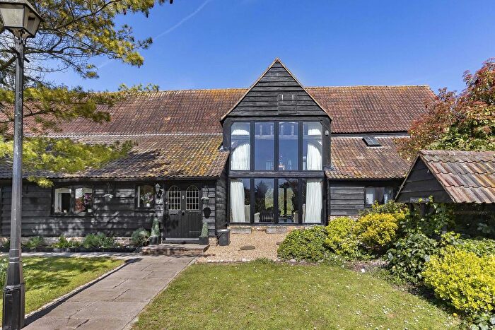 5 Bedroom Property For Sale In Burnt Farm Ride, Goffs Oak, EN7