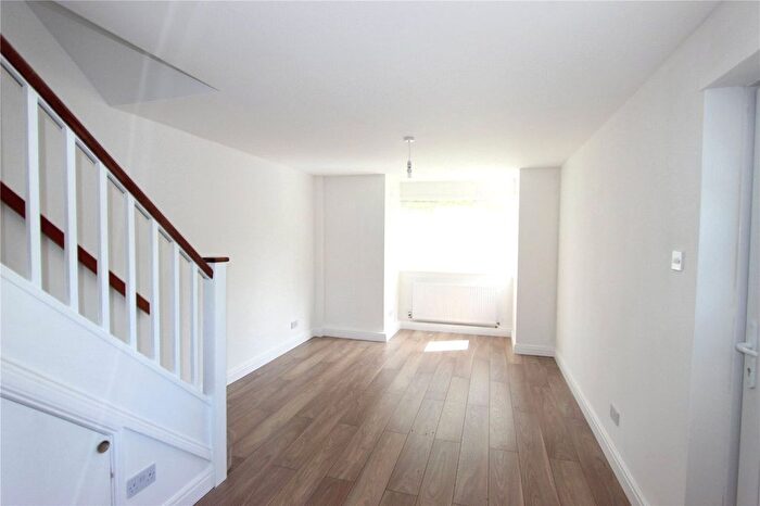 1 Bedroom Semi Detached House For Sale In Hathaway Close, Ruislip, Middlesex, HA4