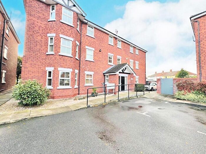 1 Bedroom Apartment For Sale In Charlton Court, Boundary Drive, Woolton, Liverpool, L25