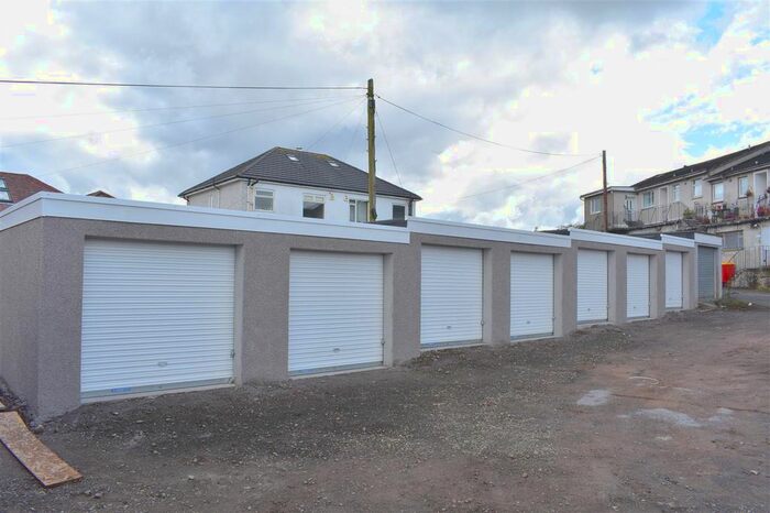 Garage / Parking To Rent In Alexander Avenue, Eaglesham, Eaglesham, G76