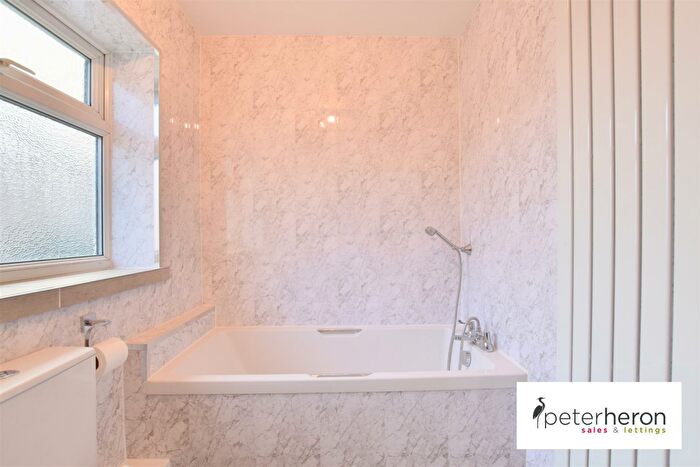 4 Bedroom Cottage For Sale In Eglinton Street, Monkwearmouth, Sunderland, SR5