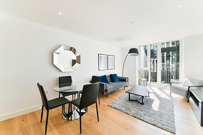 1 Bedroom Flat For Sale In Admiralty House, Wapping, London, E1W