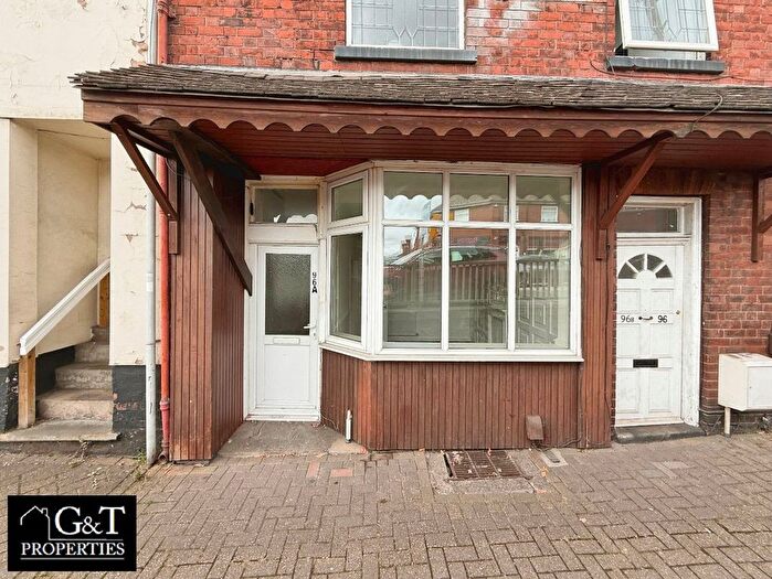 1 Bedroom Flat To Rent In Halesowen Road, Netherton, Dudley, DY2