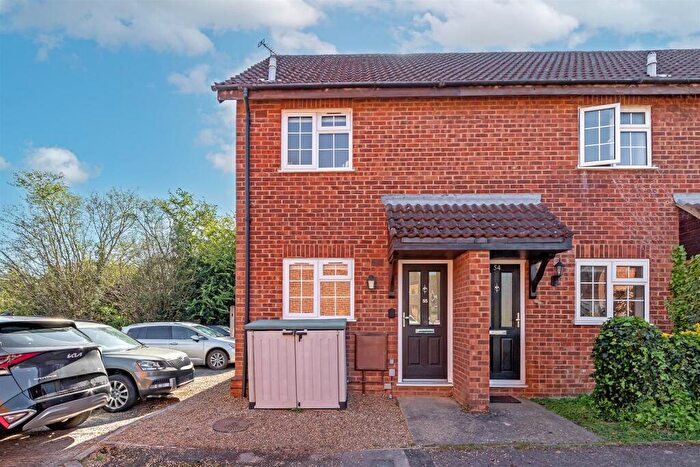 1 Bedroom End Of Terrace House For Sale In Wilstone Drive, Jersey Farm, St Albans, AL4