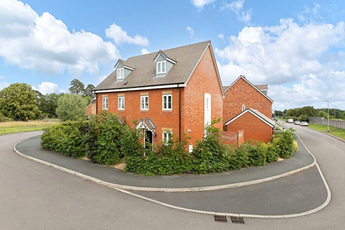 3 Bedroom Town House For Sale In Gardener Crescent, Fenstanton, Huntingdon, PE28