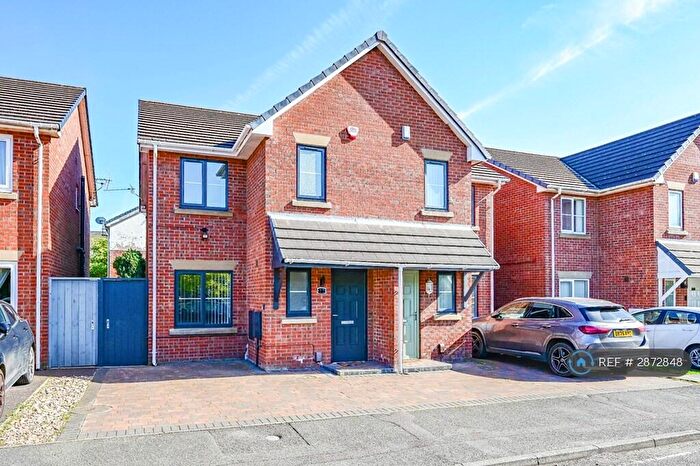 3 Bedroom Semi Detached House To Rent In Vale Road, Liverpool, L23