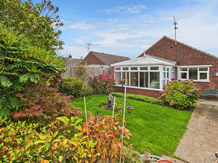 2 Bedroom Property For Sale In The Ridgeway, Coal Aston, Dronfield, S18