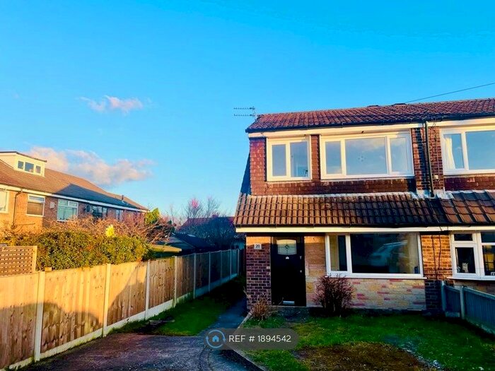 3 Bedroom Semi-Detached House To Rent In Daresbury Avenue, Altrincham, WA15