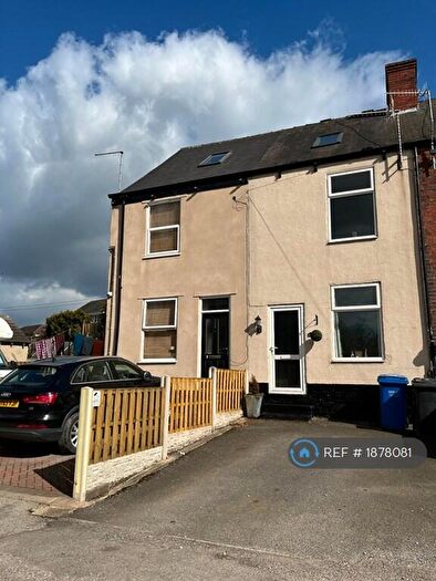 3 Bedroom Terraced House To Rent In Station Road, Brimington, Chesterfield, S43