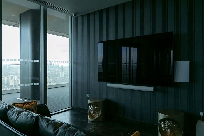 2 Bedroom Flat For Sale In Nine Elms Development, Wyvil Road, SW8
