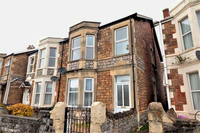 1 Bedroom Flat To Rent In Churchill Road, Weston-Super-Mare BS23