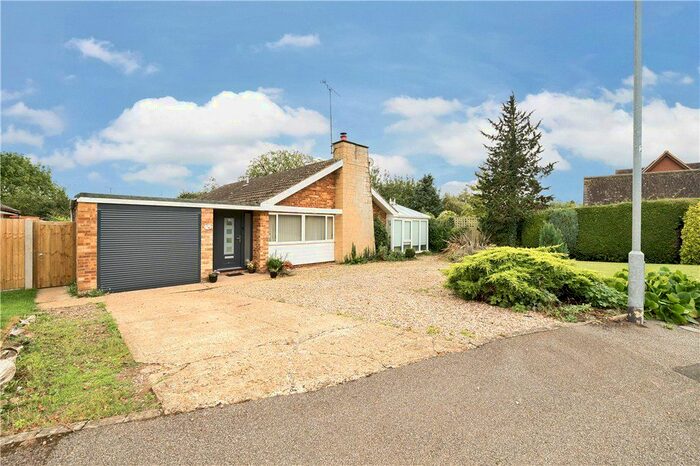 3 Bedroom Bungalow For Sale In Manor Park, Maids Moreton, Buckingham, MK18