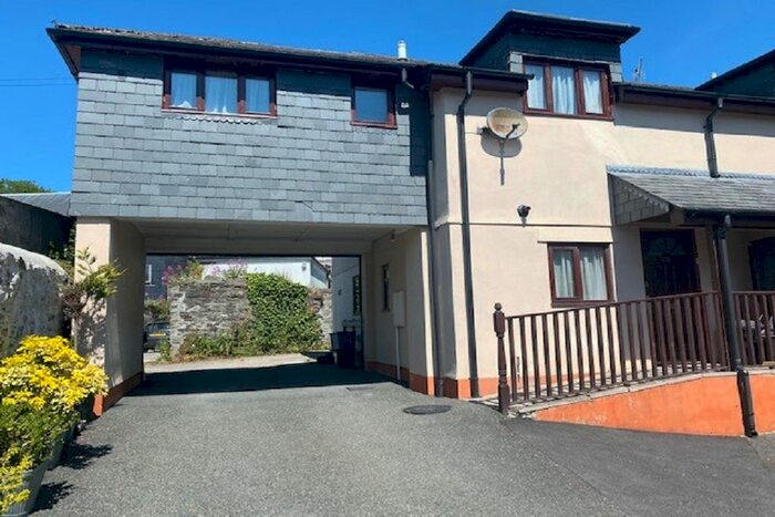 2 Bedroom Semi-Detached House To Rent In Garden Lane, Tavistock PL19