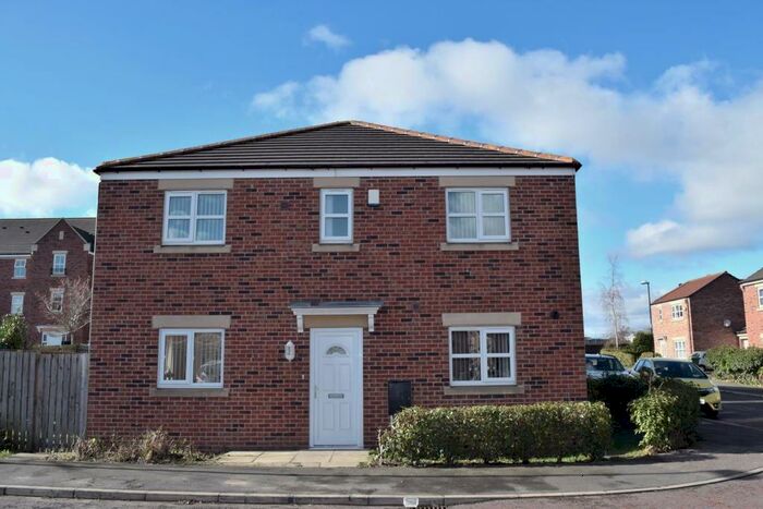 3 Bedroom Semi-Detached House To Rent In Sidings Place, Fencehouses, Houghton Le Spring, DH4