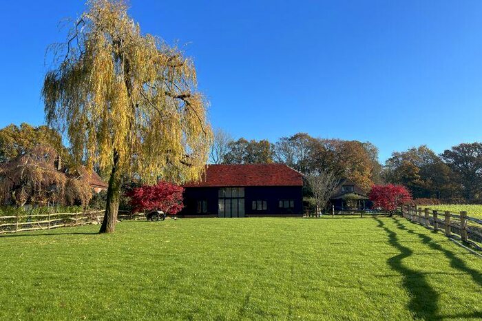 3 Bedroom Detached House For Sale In Knowle Lane, Cranleigh, GU6