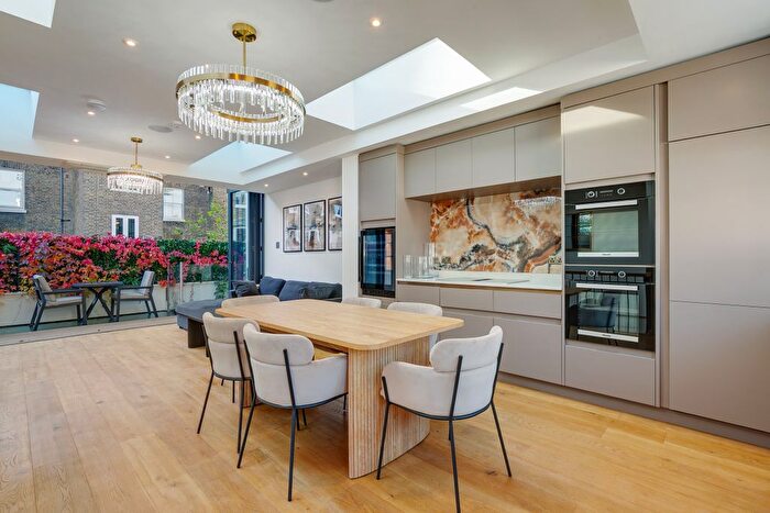 3 Bedroom Terraced House For Sale In Lexham Mews, London, W8