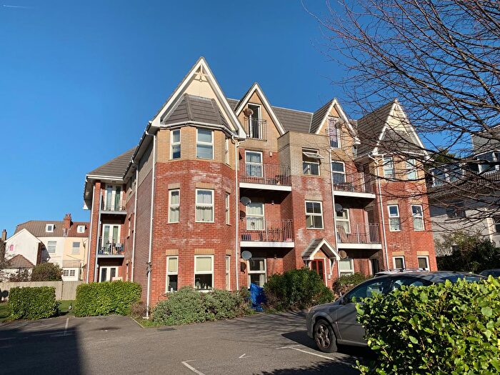 2 Bedroom Flat To Rent In Florence Road, Boscombe, Bournemouth, BH5