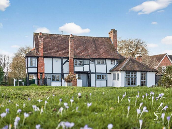 4 Bedroom Detached House For Sale In The Street, Shurlock Row, RG10