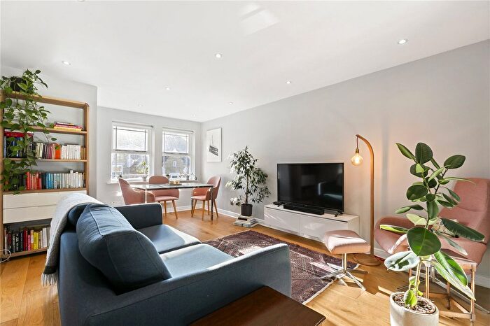 2 Bedroom Flat For Sale In John Archer Way, London, SW18