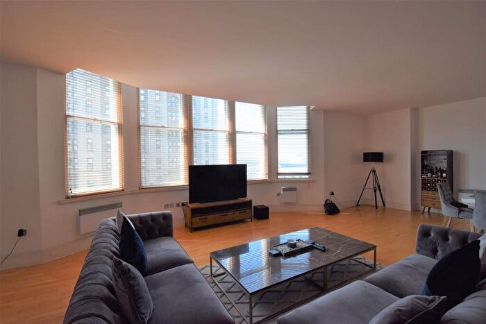 2 Bedroom Apartment For Sale In Water Street, Liverpool, L3