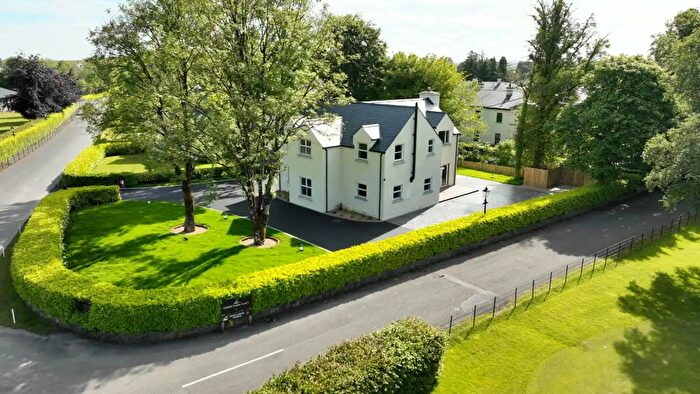 4 Bedroom Detached House For Sale In Dovecote Way, Enniskillen, BT93