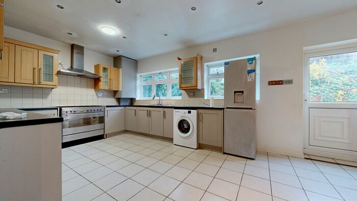 5 Bedroom Detached House To Rent In Corringham Road, Wembley, HA9