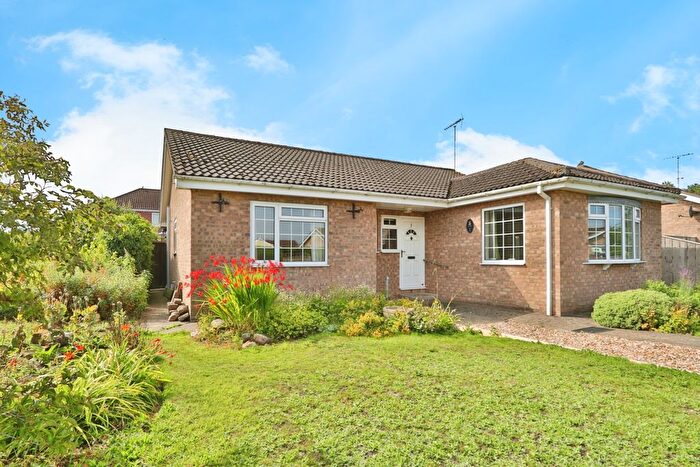 2 Bedroom Bungalow For Sale In Kings Mill Close, Driffield, YO25