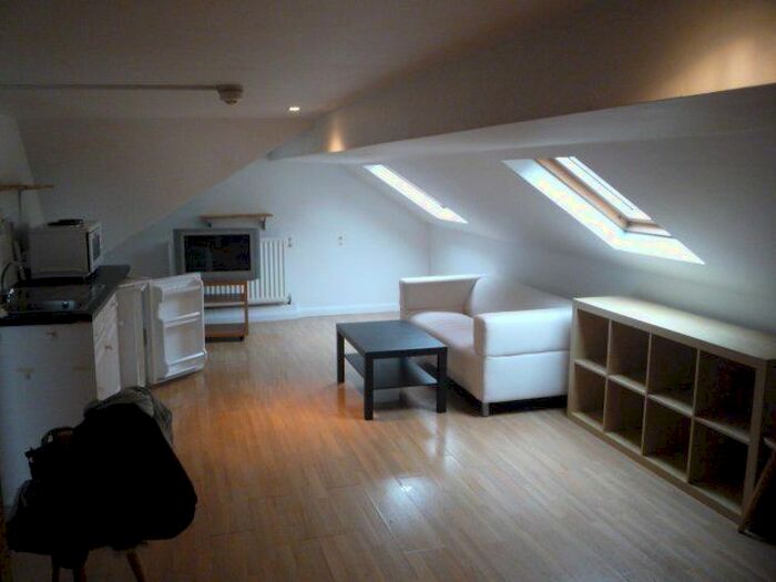 Studio To Rent In Hillfield Road, London, NW6