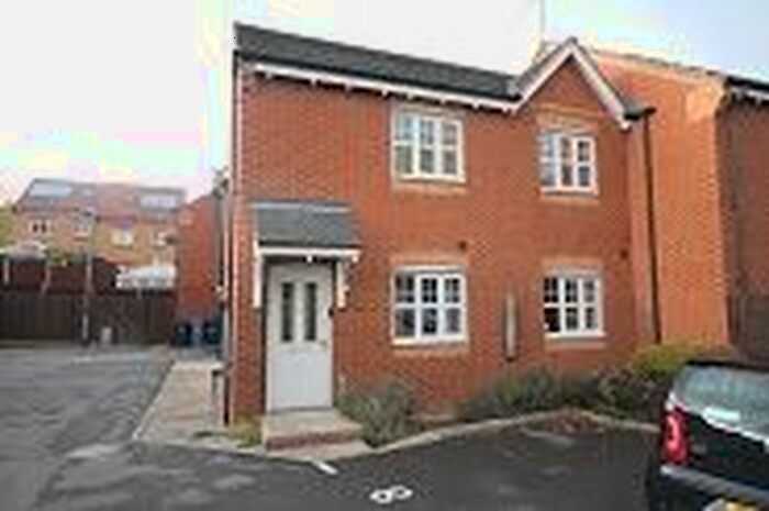 1 Bedroom Flat To Rent In Hawthorn Mews, High Green, Sheffield S35