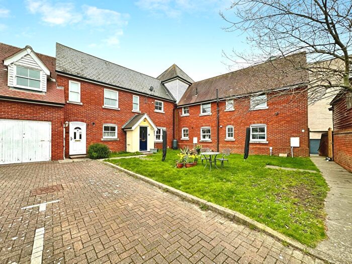 2 Bedroom Flat For Sale In Oyster Tank Road, Brightlingsea, Colchester, CO7