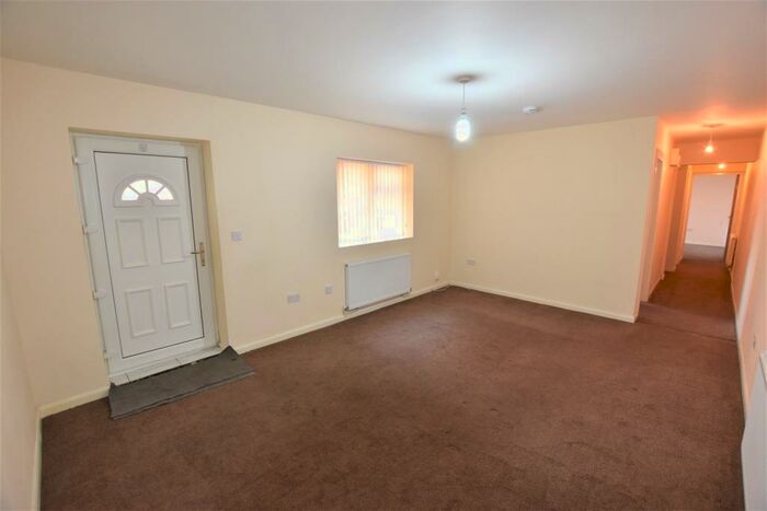 1 Bedroom Flat To Rent In Narborough Road, Leicester, LE3