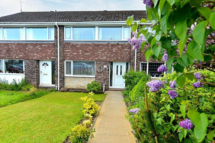 3 Bedroom Terraced House For Sale In Beech Close, Kilburn, DE56