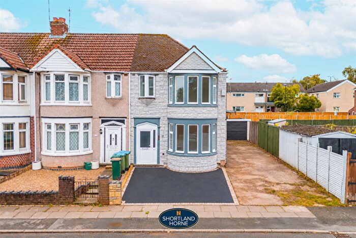 3 Bedroom End Of Terrace House To Rent In Brookside Avenue, Whoberley, Coventry, CV5
