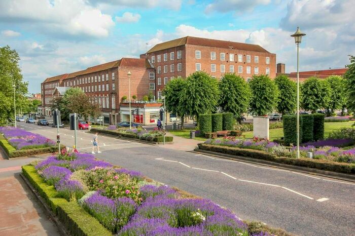 1 Bedroom Flat To Rent In Park House, Bridge Road, Welwyn Garden City, AL8