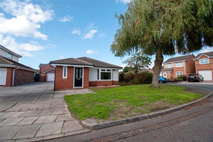 3 Bedroom Bungalow For Sale In Utkinton Close, Prenton, Wirral, CH43