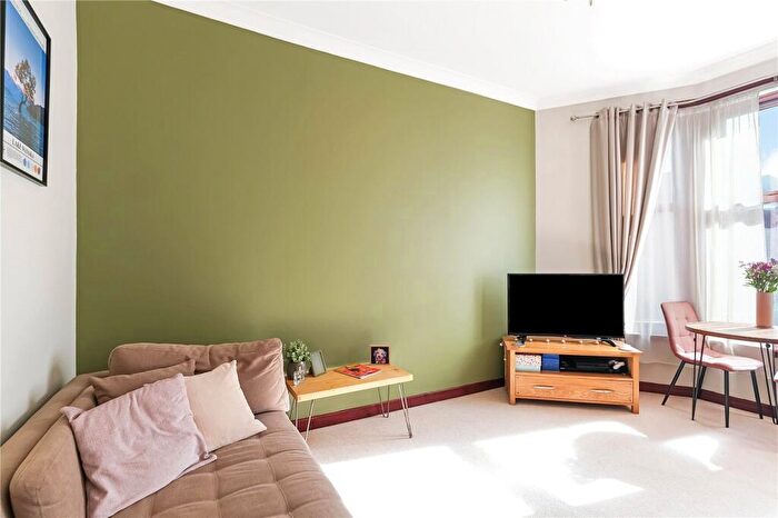 1 Bedroom Flat For Sale In Greenholme Street, Cathcart, Glasgow, G44