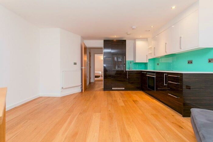 1 Bedroom Apartment To Rent In Valerio Mews, Newington Green Road, London, N1