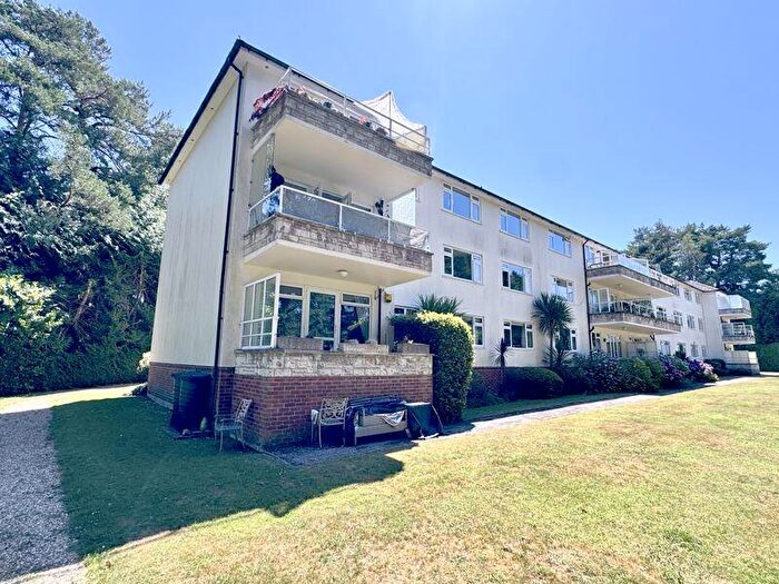 3 Bedroom Apartment For Sale In Greenways Court, Aldridge Road, Ferndown, BH22