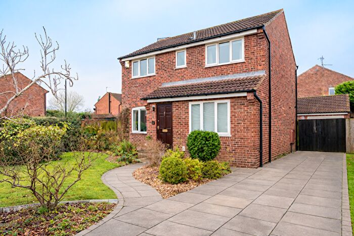 3 Bedroom Detached House For Sale In Girvan Close, York, YO24