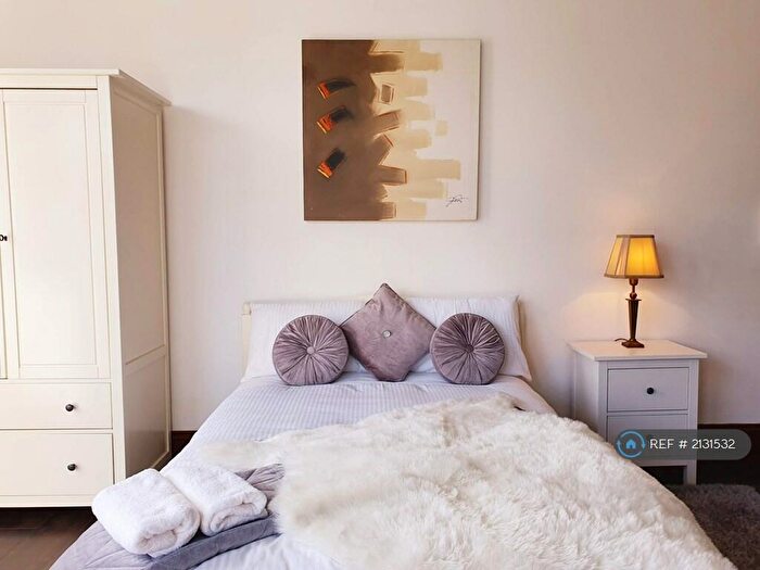 Studio To Rent In Paisley Road West, Glasgow, G51