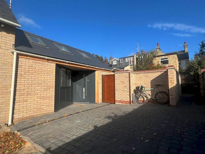 1 Bedroom Flat To Rent In Lovers Walk, Cambridge, CB4