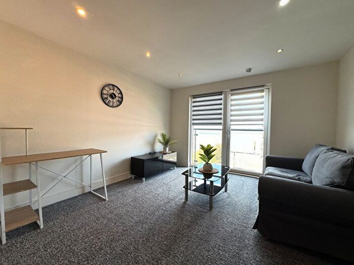 1 Bedroom Flat To Rent In Meridian Bay, Swansea, Maritime Quarter, SA1