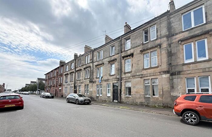 2 Bedroom Flat For Sale In Dunedin Terrace, Clydebank, G81