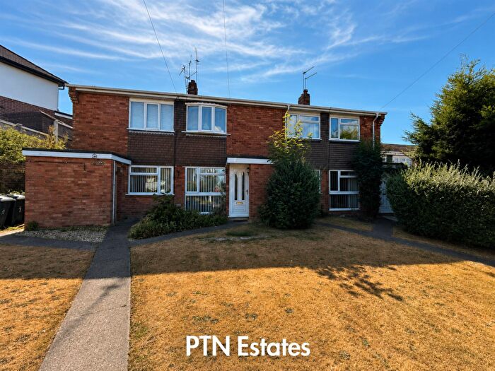 2 Bedroom Apartment To Rent In Catholic Lane, Sedgley, DY3