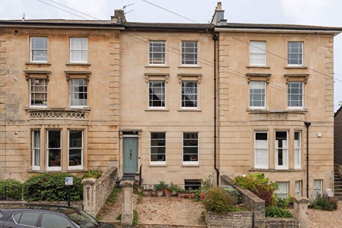 6 Bedroom Town House For Sale In Elmgrove Road | Cotham, BS6
