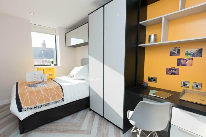 3 Bedroom Apartment To Rent In Bed Apartment, Great Western Street, Manchester, Greater Manchester, M14