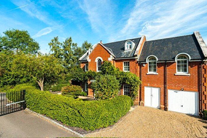 5 Bedroom Detached House For Sale In Birchfield, Sundridge, Sevenoaks, Kent, TN14