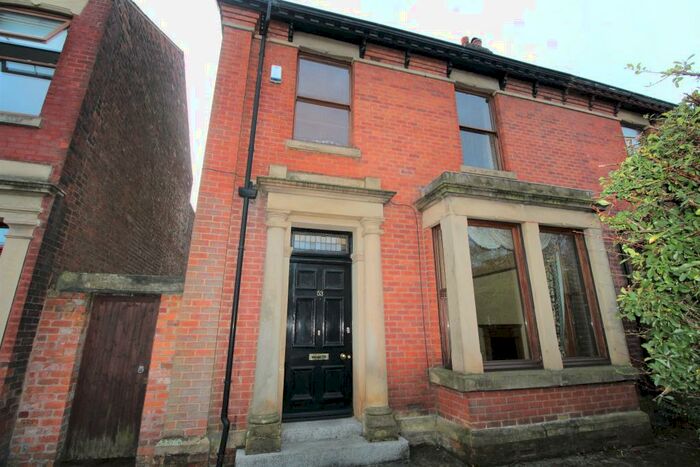 4 Bedroom Semi-Detached House To Rent In Lytham Road, Fulwood, PR2