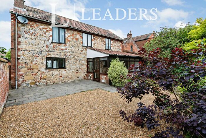 3 Bedroom Detached House To Rent In Grammer School Road, Norwich, NR28